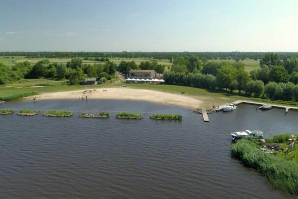 Villa Statige Boerderijwoning Met Vrij Uitzicht En Tuin Hoogzand Exterior foto